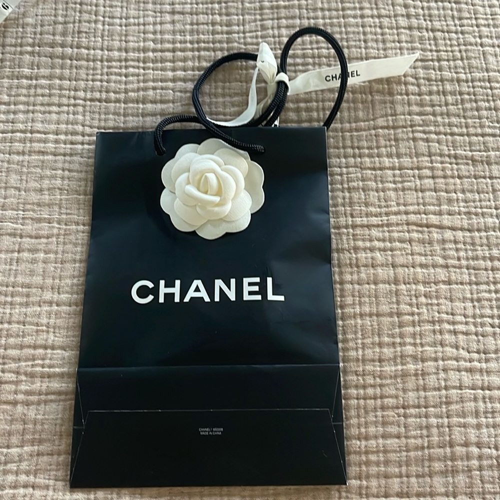 Chanel paper bag
